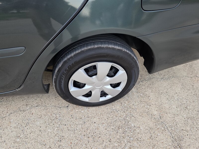 2003 Toyota Camry LE