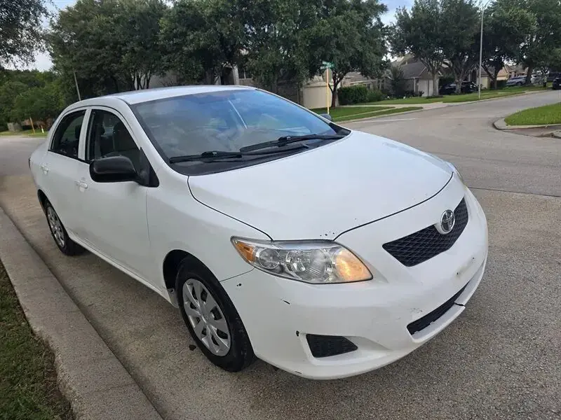Toyota Corolla exterior example