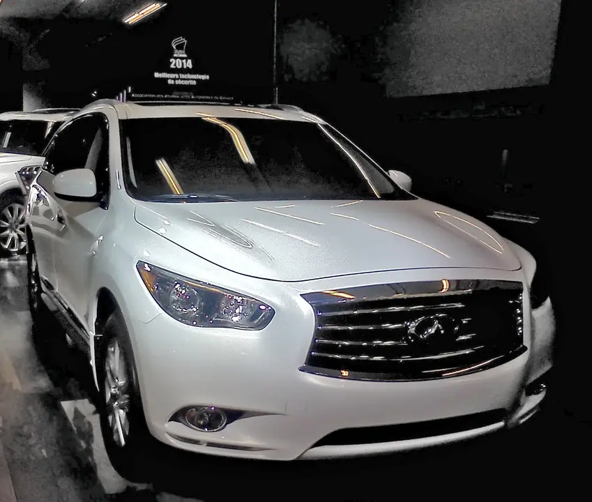 Infiniti QX60 exterior model example