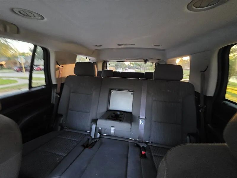 Chevrolet Tahoe third row seat photo near Houston TX
