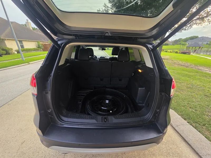 2015 Ford Escape Titanium cargo area and liftgate near Houston TX